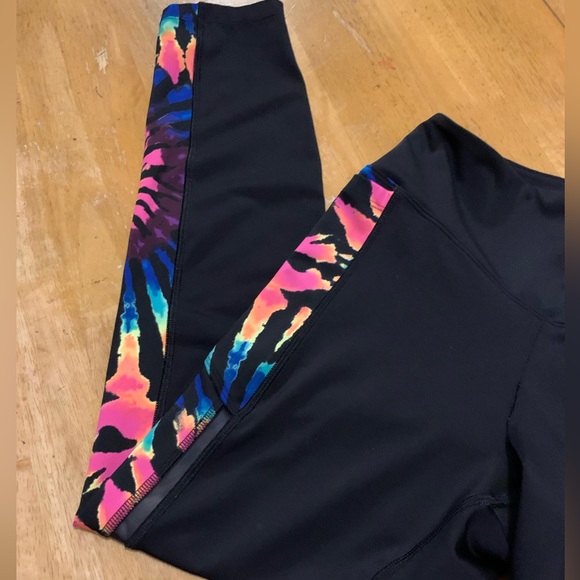 Victorias Secret PINK Active Black Multicolor Leggings PANTS Pockets size M - Picture 5 of 12